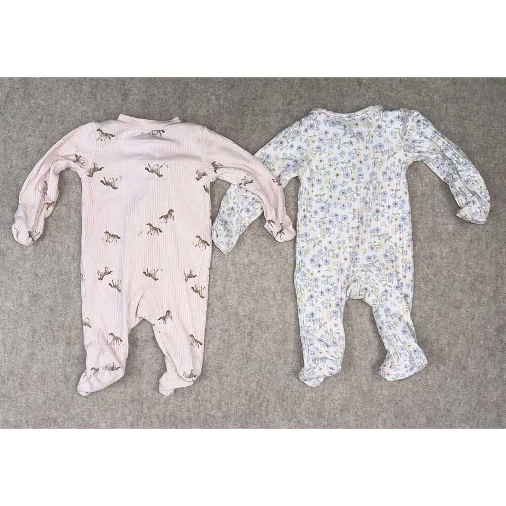 Carters Baby Girl Newborn Set Of 2 Full Zip Sleepers Horse Floral